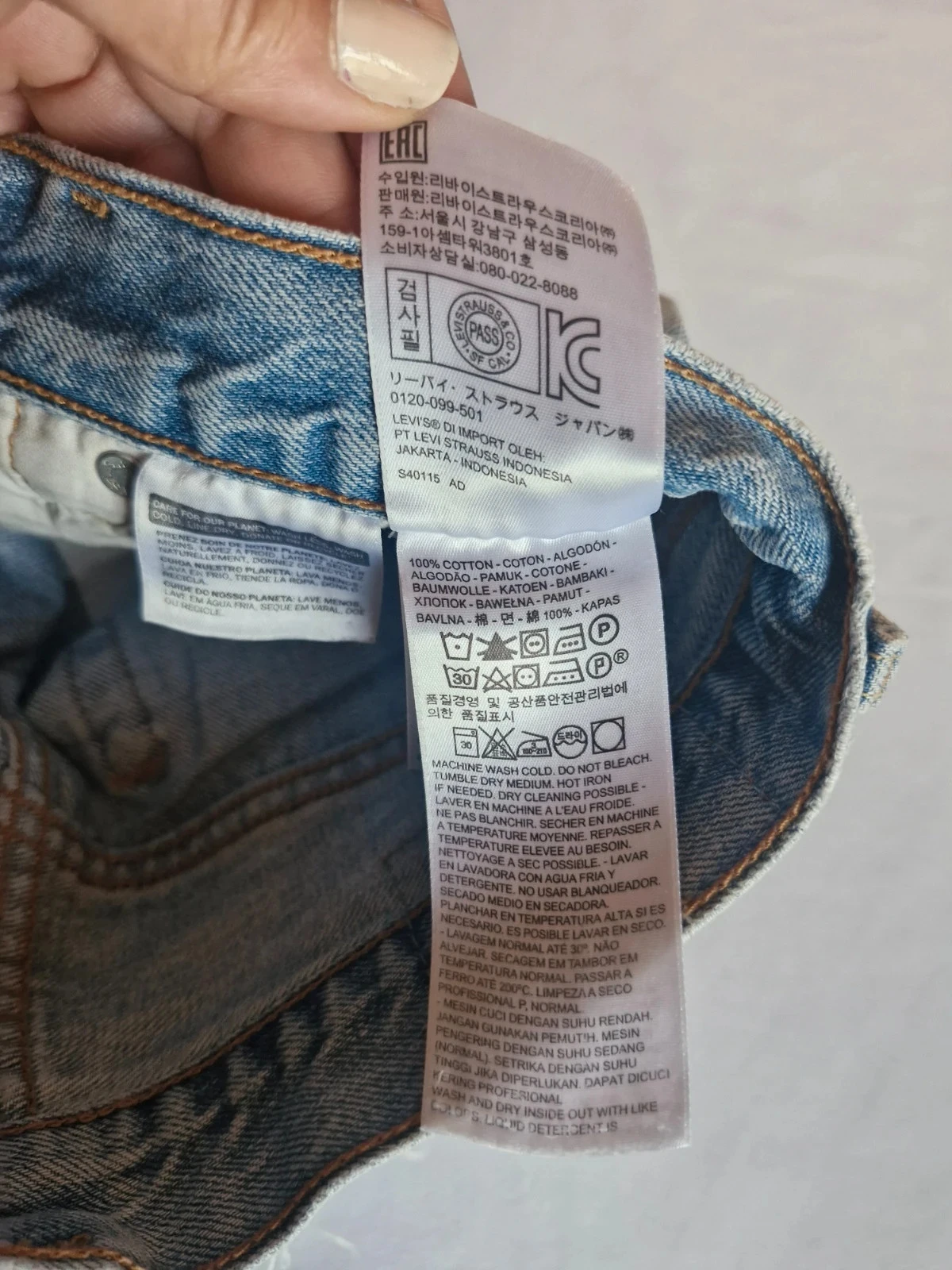 Short en jean Levi's 501 femme W25 lichtblauw gescheurd versleten lage taille – photo 6